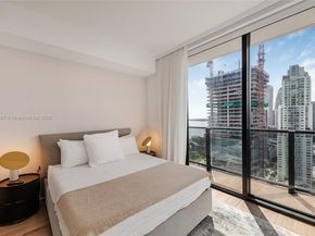 398 NE 5th St 3017, Miami FL 33132