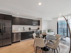 398 NE 5th St 3017, Miami FL 33132