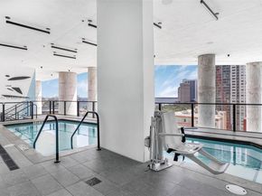 398 NE 5th St 3017, Miami FL 33132