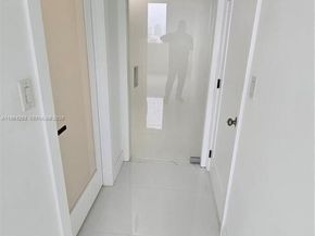 1861 NW North River Dr 11, Miami FL 33125