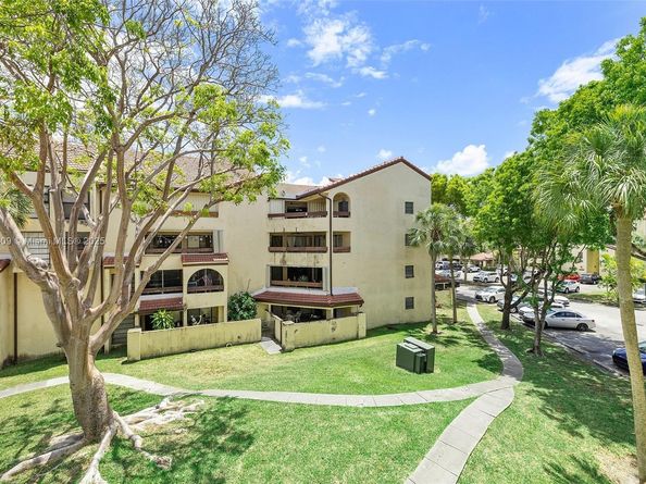 8830 SW 123rd Ct I308, Miami FL 33186