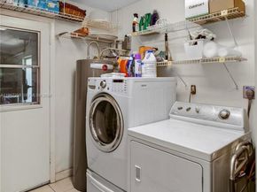 10681 Greenbriar Ct, Boca Raton FL 33498