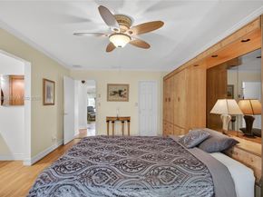 10681 Greenbriar Ct, Boca Raton FL 33498