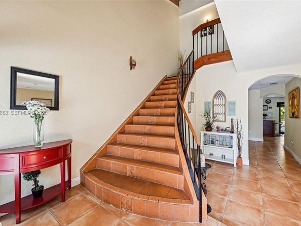 10365 SW 11th Ter 49B, Miami FL 33174