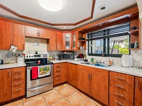 10365 SW 11th Ter 49B, Miami FL 33174