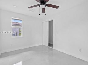 655 SW 5th St, Homestead FL 33030