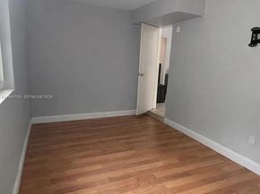 6305 Hayes St, Hollywood FL 33024