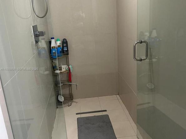 5252 NW 85th Ave 706, Doral FL 33166