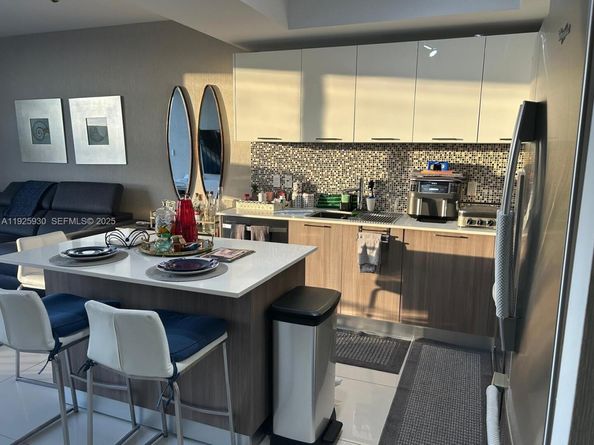 5252 NW 85th Ave 706, Doral FL 33166