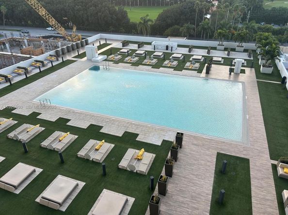 5252 NW 85th Ave 706, Doral FL 33166