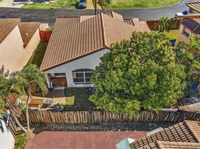 9166 SW 168th Ct, Miami FL 33196