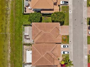 7521 NW 113th Path, Doral FL 33178