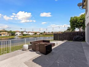 7521 NW 113th Path, Doral FL 33178