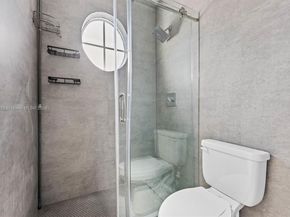 7521 NW 113th Path, Doral FL 33178