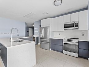 7521 NW 113th Path, Doral FL 33178