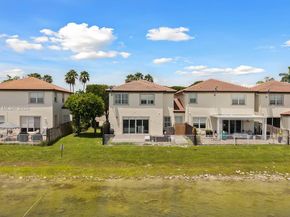 7521 NW 113th Path, Doral FL 33178