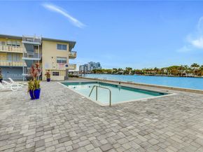 6484 Indian Creek Dr 214, Miami Beach FL 33141