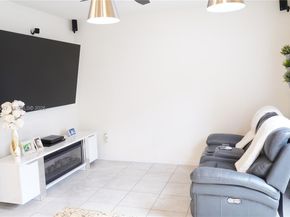 10306 W 33rd Ln, Hialeah FL 33018