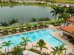 10306 W 33rd Ln, Hialeah FL 33018