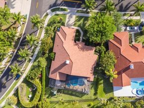 343 Coconut Cir, Weston FL 33326