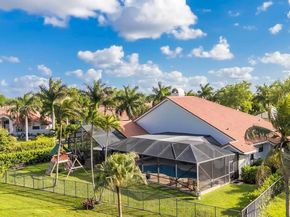 343 Coconut Cir, Weston FL 33326