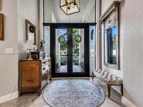 343 Coconut Cir, Weston FL 33326