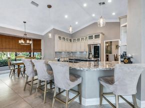 343 Coconut Cir, Weston FL 33326