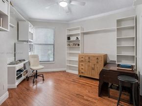 343 Coconut Cir, Weston FL 33326