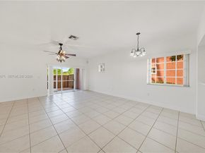 1166 NW 100th Ave, Pembroke Pines FL 33024