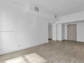 111 E Flagler St 902, Miami FL 33131