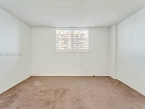 90 Edgewater Drive 1120, Coral Gables FL 33133