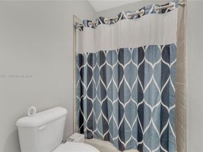 1174 NE 32nd Ave, Homestead FL 33033