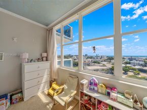 7441 Wayne Ave 11F, Miami Beach FL 33141