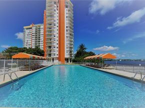1351 NE Miami Gardens Dr PH15E, Miami FL 33179