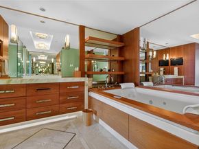 1331 Brickell Bay Dr 3811, Miami FL 33131