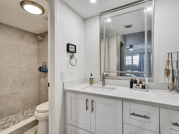 10401 W Broward Blvd 205, Plantation FL 33324