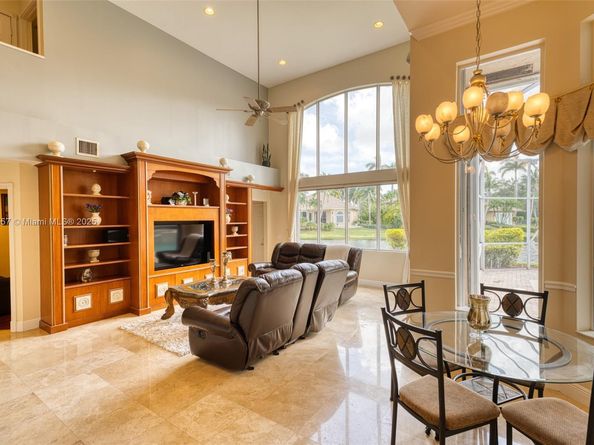 6153 NW 120th Ter, Coral Springs FL 33076