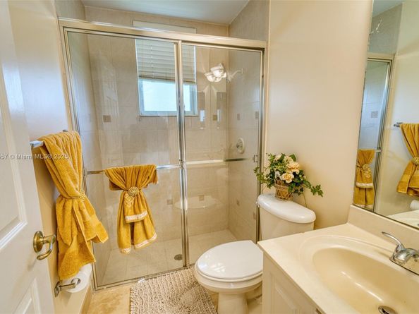 6153 NW 120th Ter, Coral Springs FL 33076