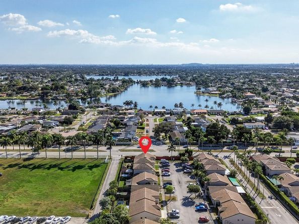 18615 NW 84th Court 1011, Hialeah FL 33015