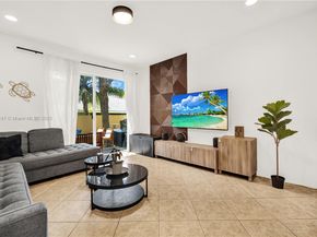 8902 SW 19th St, Miramar FL 33025
