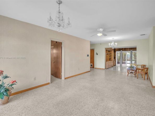 12371 SW 190th Ter, Miami FL 33177