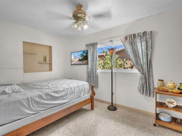 12371 SW 190th Ter, Miami FL 33177