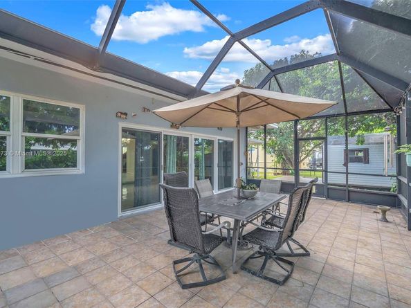 12371 SW 190th Ter, Miami FL 33177