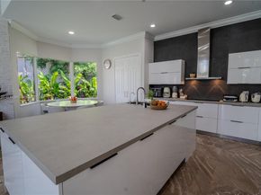 2493 Poinciana Dr, Weston FL 33327
