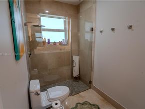 2493 Poinciana Dr, Weston FL 33327