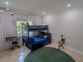 2493 Poinciana Dr, Weston FL 33327