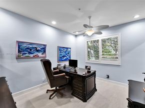 346 Elm St A10, Hollywood FL 33019