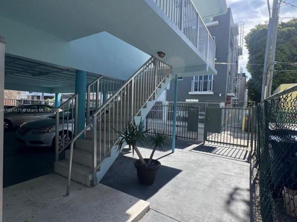 644 Meridian Ave 12, Miami Beach FL 33139