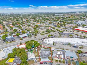 810 E 9th Pl, Hialeah FL 33010