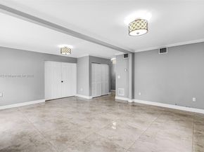 810 E 9th Pl, Hialeah FL 33010